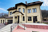 В Саратове за 40 миллионов продают окруженный лесом дом