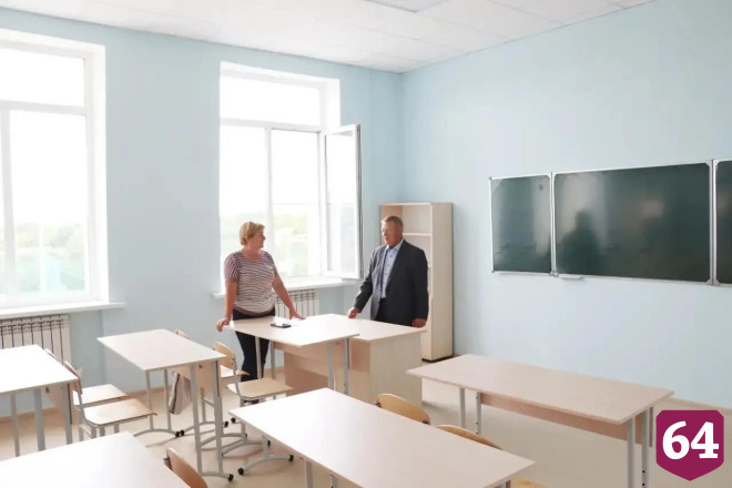 В саратовской сельской школе после капремонта появились столовая и пищеблок