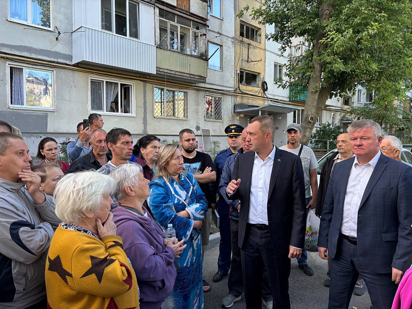 В Саратовской области после атаки БПЛА эвакуировали жильцов 3 домов