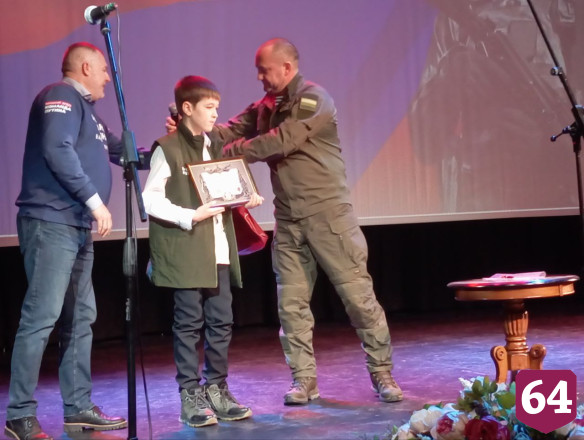 В Саратове состоялся концерт в поддержку СВО и президента