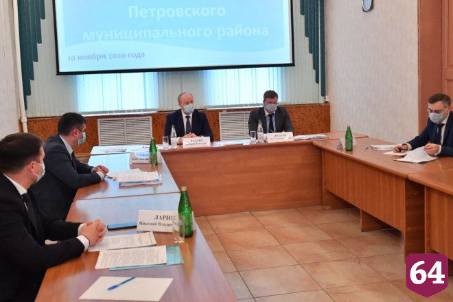 Саратовцам расскажут об опасности бесконтрольного применения лекарств