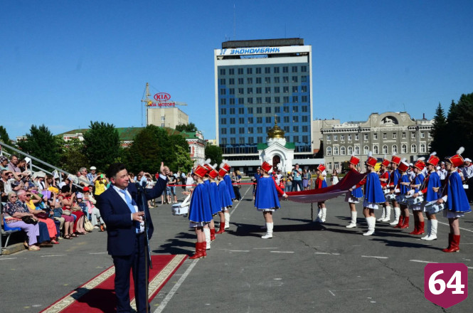 Бывший министр выступит в Саратове дирижером в День города