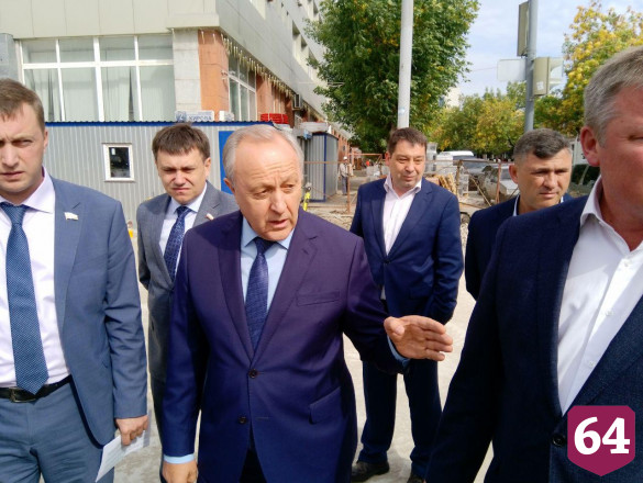 Радаев пригрозил подрядчику санкциями за срыв сроков реконструкции проспекта Кирова 