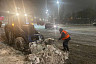 Саратов от снега убирают 184 спецмашины