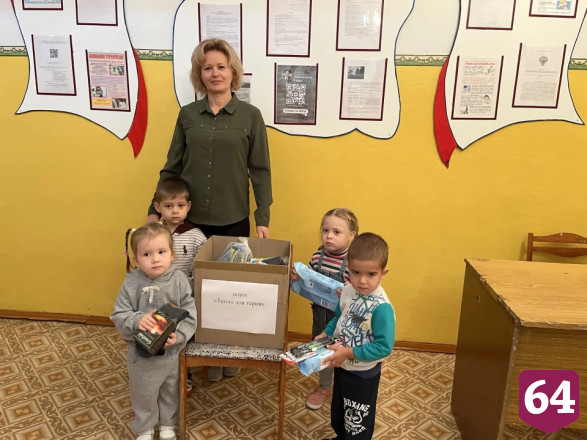 Саратовцы всех возрастов помогают фронту в рамках «Недели добра»