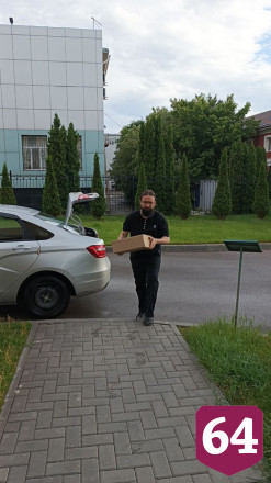 Прихожане саратовского храма передали помощь жителям Курской области