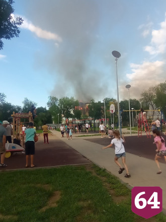 Роман Бусаргин поручил установить причину пожара в Доме офицеров
