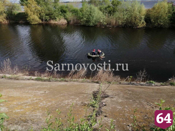 Спасатели достали из Волги тело погибшего мужчины