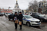 Саратовские автоинспекторы вручили подарки ответственным водителям