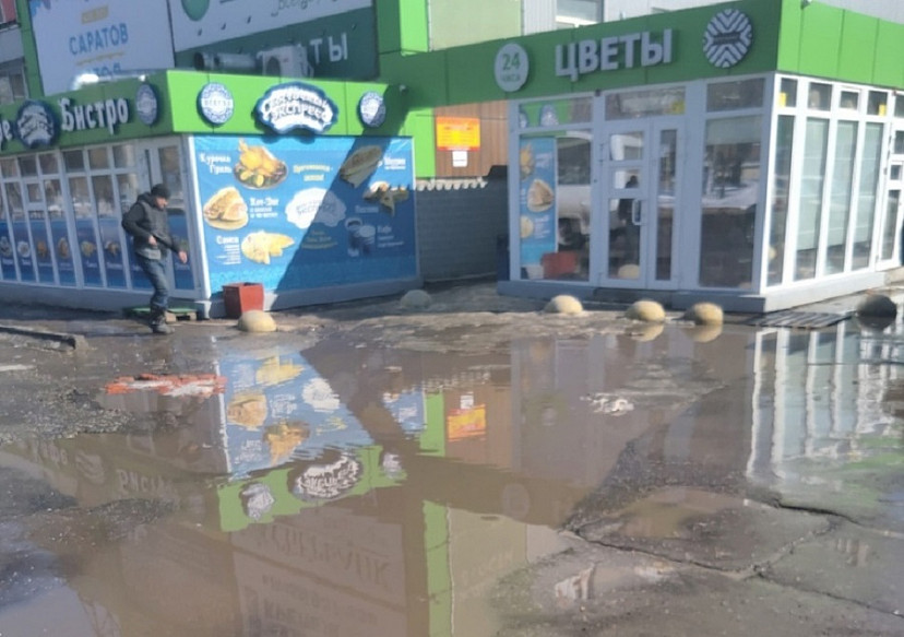 Саратовцы с приходом весны задумались о покупке резиновых сапог