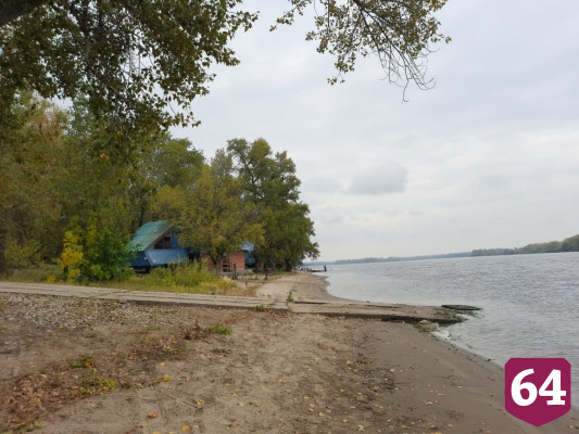 Под Саратовом в Волге нашли труп пропавшего рыбака 