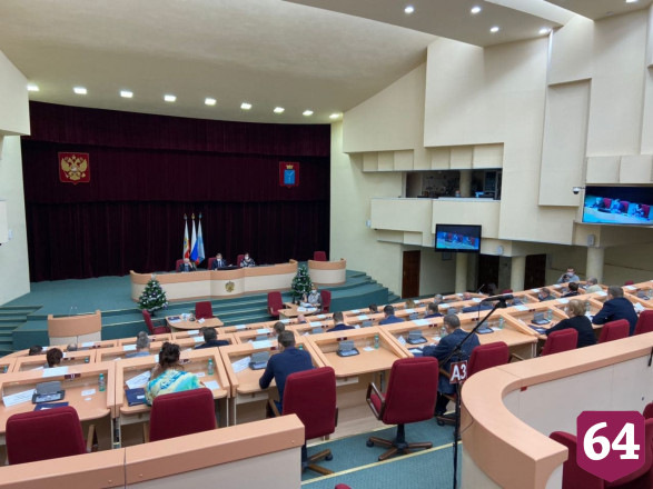В Саратове депутат отказался от мандата после 13 лет работы