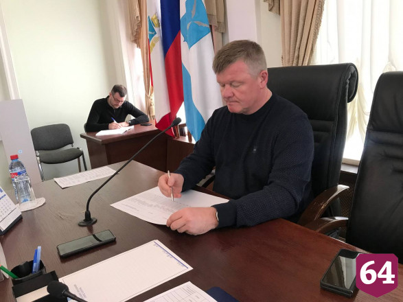 В Саратове высадили 38 тысяч цветов