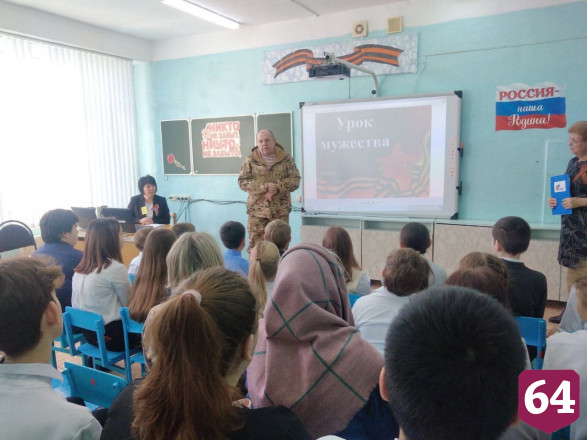 Погибшему в спецоперации майору полиции открыли памятную доску