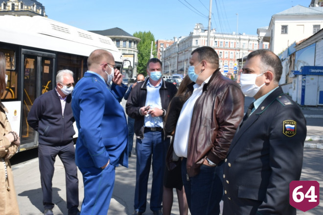 На саратовской набережной снесли незаконный ларек