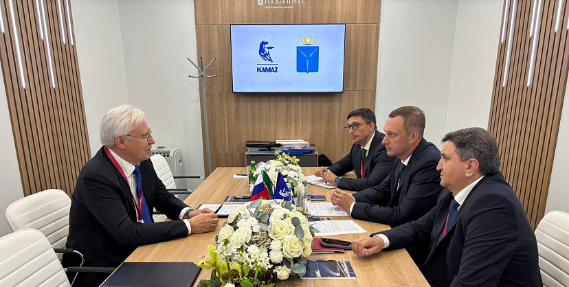 КамАЗ построит в Саратове завод и откроет 300 рабочих мест