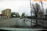 Появилось видео столкновения иномарки со столбом у ТЦ в Саратове