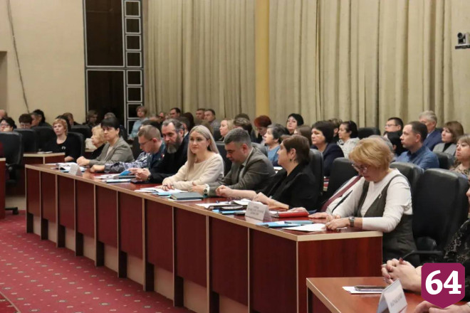 Внедряется единая система воспитания в детских лагерях Саратовской области