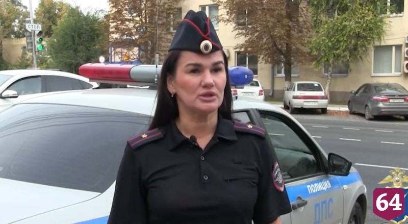 В Саратове пьяный водитель уходил от полиции и задел две машины на дороге