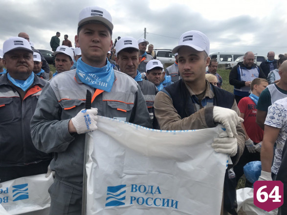 Министр для повышения эффективности переобулся и ушел в камыши