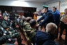 Мобилизованных саратовцев на проводах благословляли священники и имамы