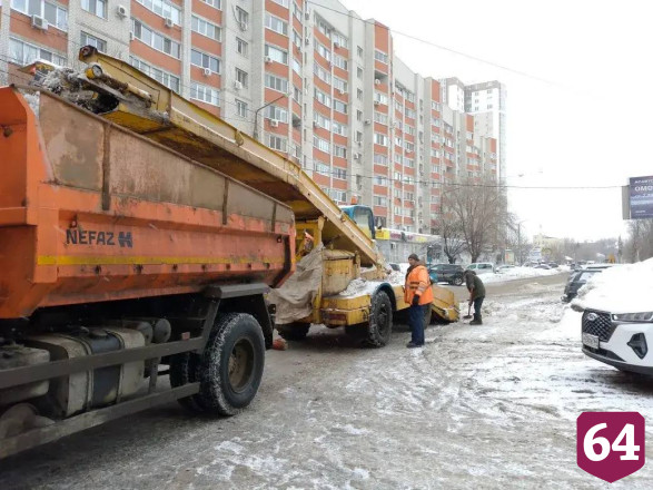 В Энгельсе подготовились к сильному снегопаду 