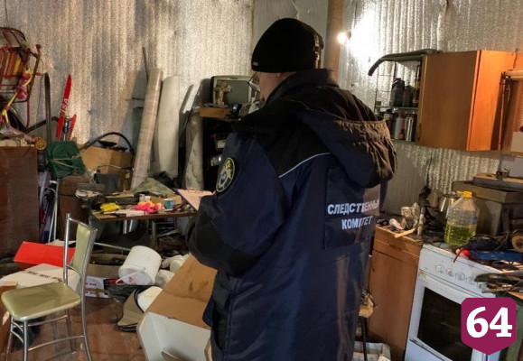 Мужчина насмерть замерз в гараже под Саратовом