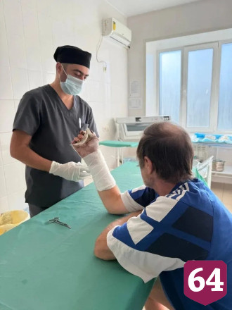 В Саратове хирурги спасли молодого мужчину от ампутации кисти 