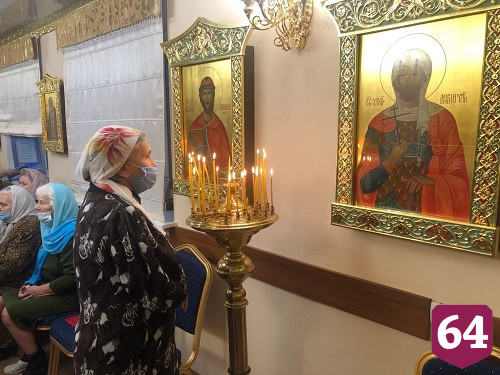 В Энгельсском доме-интернате отметили Новый год и Рождество 