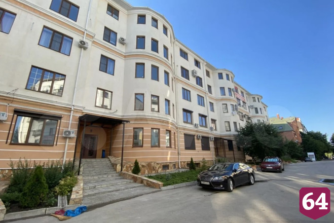 В Саратове за 22 миллиона продают квартиру с «чудесным видом»