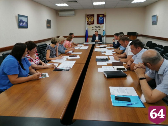Семь аварийных домов Летного городка расселят до конца года