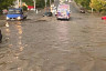 В Саратове потоп превратил автомобили в корабли