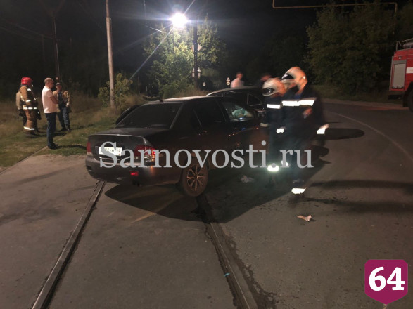 В ночном ДТП на 9-й Дачной разбились две девушки