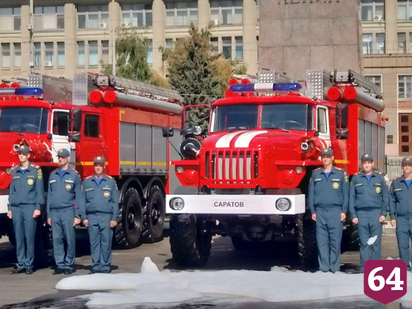 В центре Саратова роботы тушили пожар 