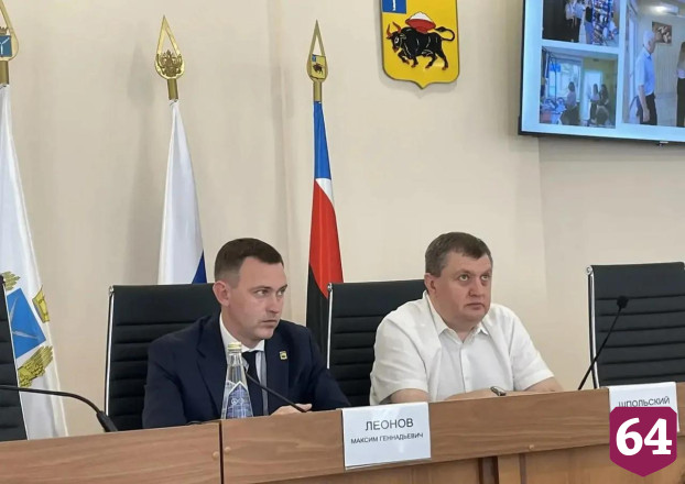 Глава поручил усилить контроль за открытыми люками и свалками