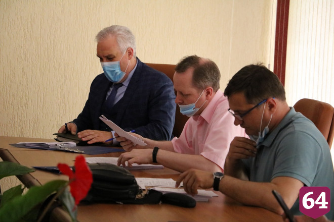 В Саратове поспорили о действиях при цунами и попадании бомбы в АЭС