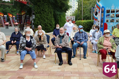 В Энгельсском доме-интернате отпраздновали Медовый Спас