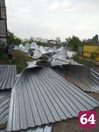 Ураган оставил без света 52 тысячи жителей Саратовской области