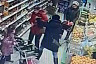 Саратовцев напугала неадекватная женщина в магазине
