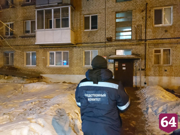 Саратовец нашел друга мертвым на лавочке у подъезда 