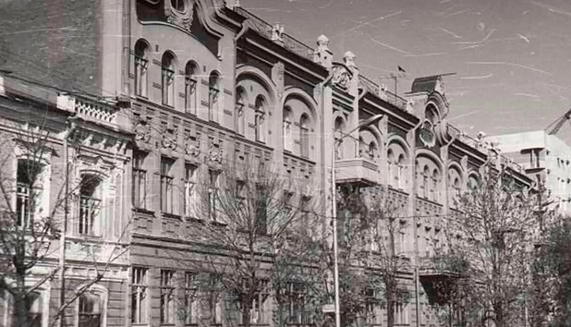 В Саратове расскажут о памятниках модерна на улице Вольской