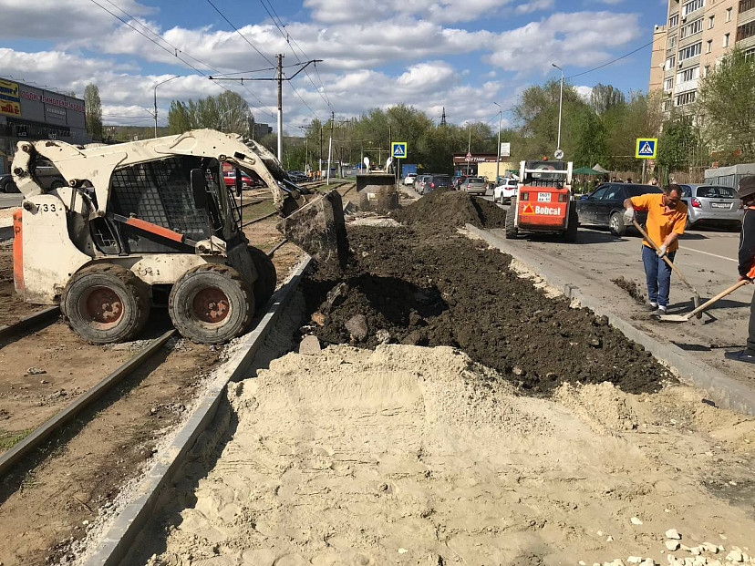 Глава Саратова обязал принимать тротуары через независимых экспертов