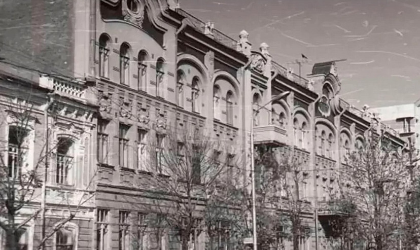 В Саратове расскажут о памятниках модерна на улице Вольской