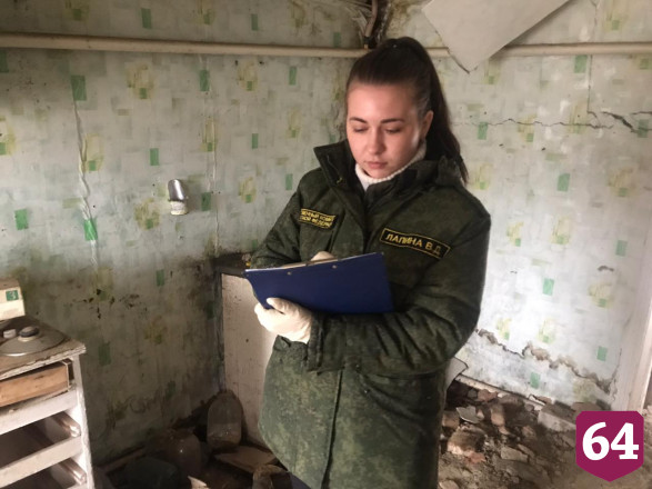 В частном доме нашли труп мужчины со ссадинами и кровоподтеками