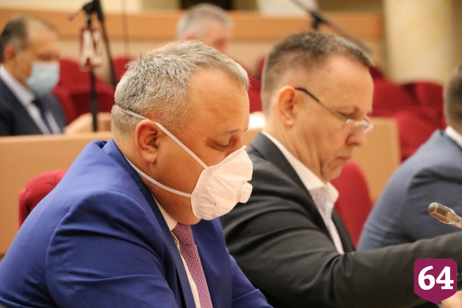 Депутаты изменили порядок работы с бюджетом из-за пандемии 