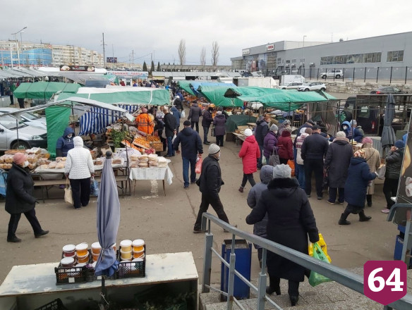 Губернатор рекомендовал вернуть ярмарку на Театральной площади