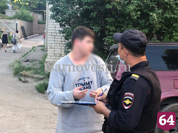 Жителя Саратова приняли за самоубийцу из-за любви к закатам