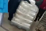 В Саратове за 3 минуты разобрали весь привезенный в магазин сахар