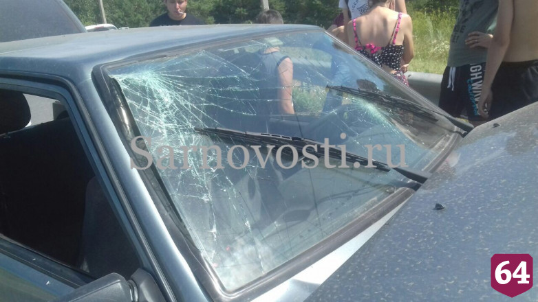 В столкновении легковушек на Кумысной поляне ранены три человека