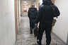 Житель Саратова убил женщину табуреткой и подлокотником от дивана